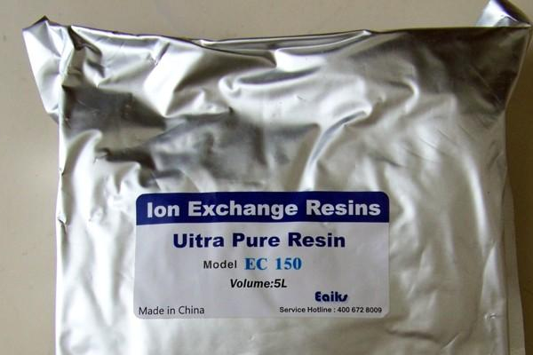 人們常說(shuō)的拋光樹(shù)脂一般用于超純水處理系統(tǒng)末端，來(lái)保證系統(tǒng)出水水質(zhì)能夠維持用水標(biāo)準(zhǔn)。一般出水水質(zhì)都能達(dá)到18兆歐以上，以及對(duì)TOC、SIO2都有一定的控制能力。