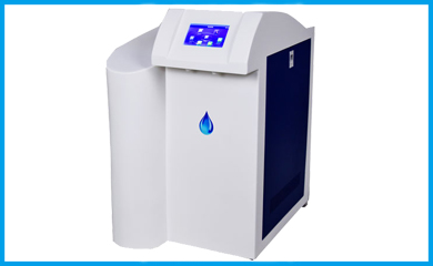 大屏幕彩色觸摸式顯示屏、人性化的操作界面使您能完全監(jiān)控儀器的工作狀態(tài)和實時數(shù)據(jù)。 全自動控制、低壓報警停機保護、水箱滿水自動停止產(chǎn)水。全自動微電腦控制系統(tǒng)，多級菜單式操作，控制器采用32位微功耗處理器作為控制核心，具備超高運算率、低功耗的特點，集成水處理所需的模擬量傳感器接入、開關信號輸入、控制輸出以及水質電